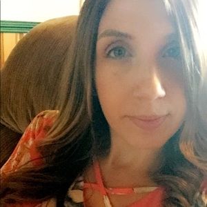 Meet your Posher, Michaela